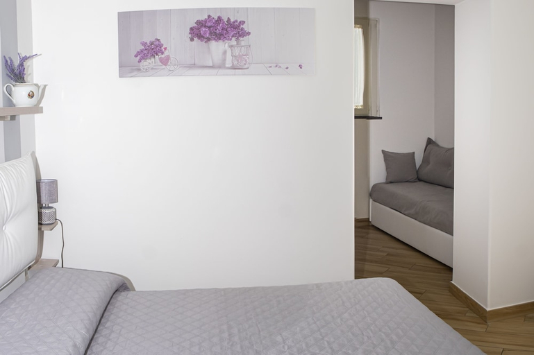 Bedroom 2, B&B Verzus, Napoli