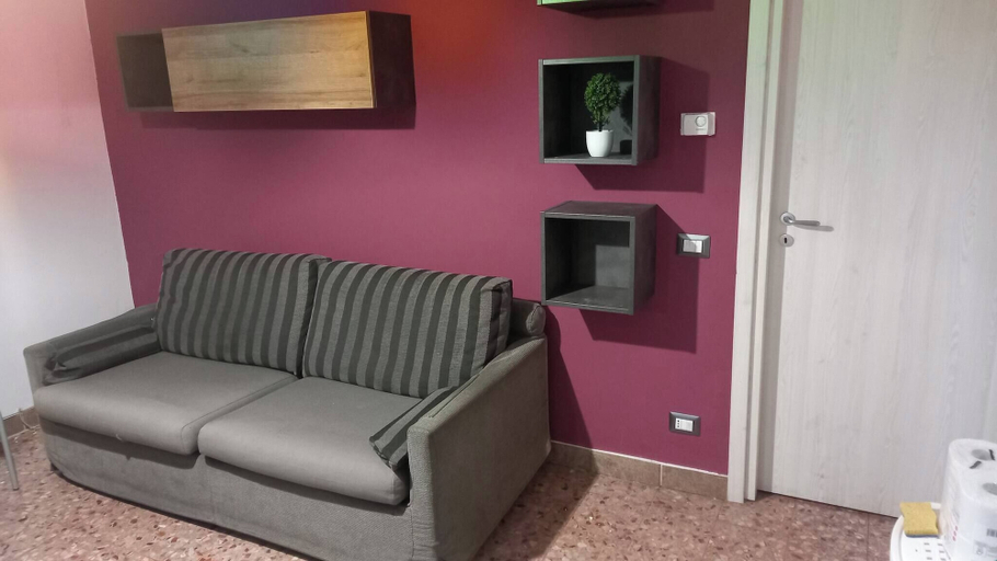 Primary image, Apartment In Centro Tradate, Varese