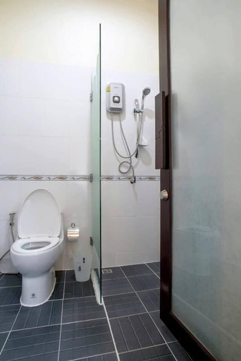 Bathroom 3, Cindia Resort, Phunphin