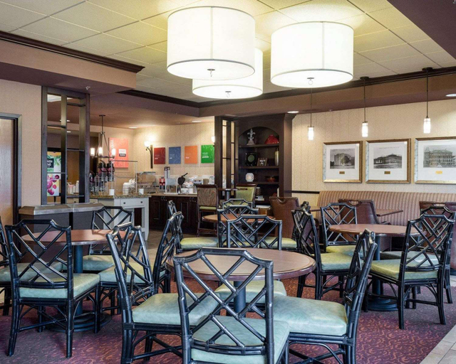 Food & Drinks 4, Russell Inn & Suites, Oktibbeha