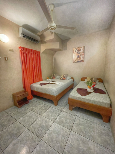 Bedroom 2, Hotel Nany, Santa Cruz