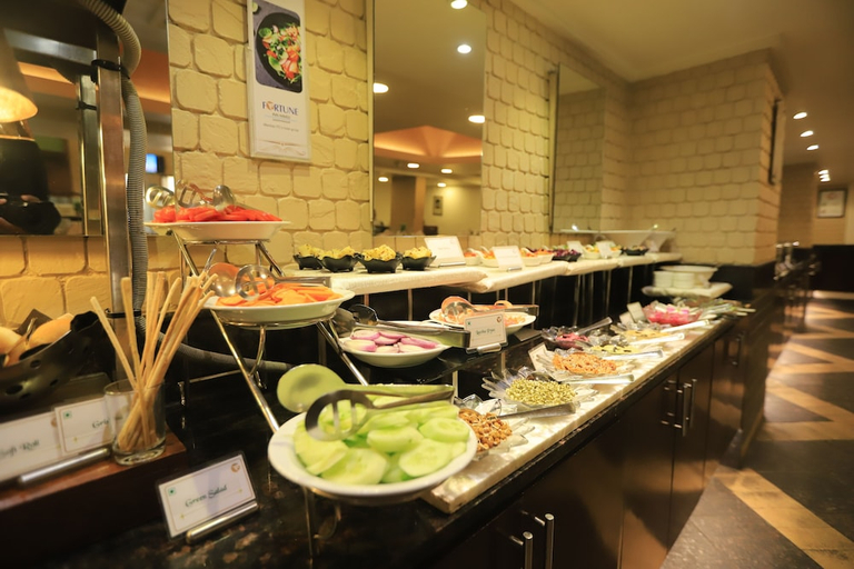Food & Drinks 5, Fortune Inn Haveli, Gandhinagar