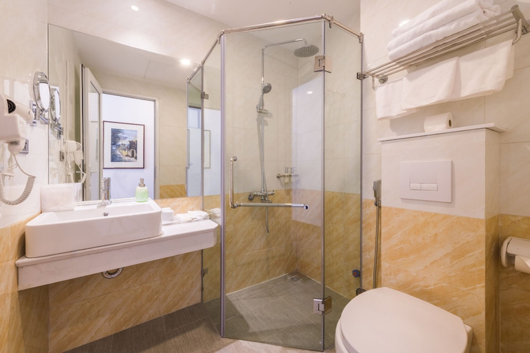 Bathroom 4, Splendid Hotel & Spa, Hoàn Kiếm