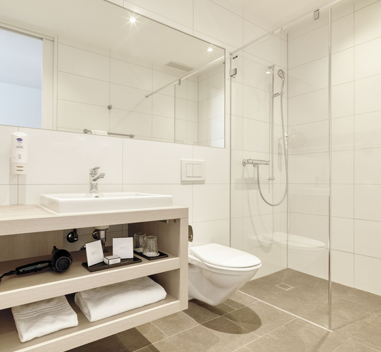 Bathroom, Hotel Eastside, Sankt Gallen