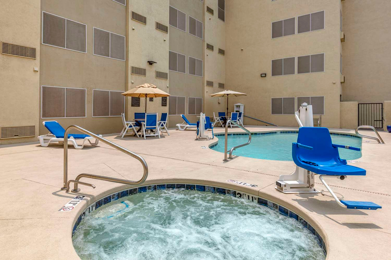 Sport & Beauty 5, Comfort Inn and Suites Albuquerque Downtown, Bernalillo
