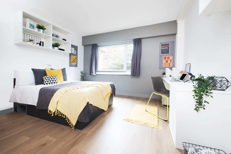 Room 4, Student Only New Medlock House, Manchester