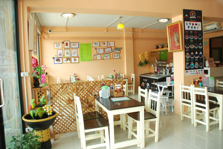 Food & Drinks 5, Keeree Guesthouse, Muang Phetchaburi