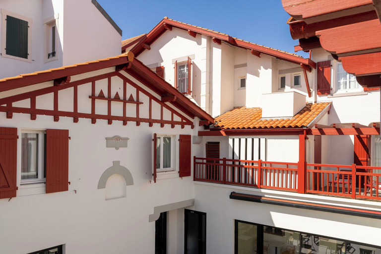 Others 1, Hôtel Kemaris, Pyrénées-Atlantiques