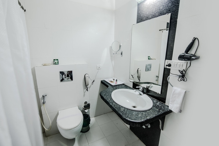Bathroom 5, Hotel AVN Grand, Ranchi