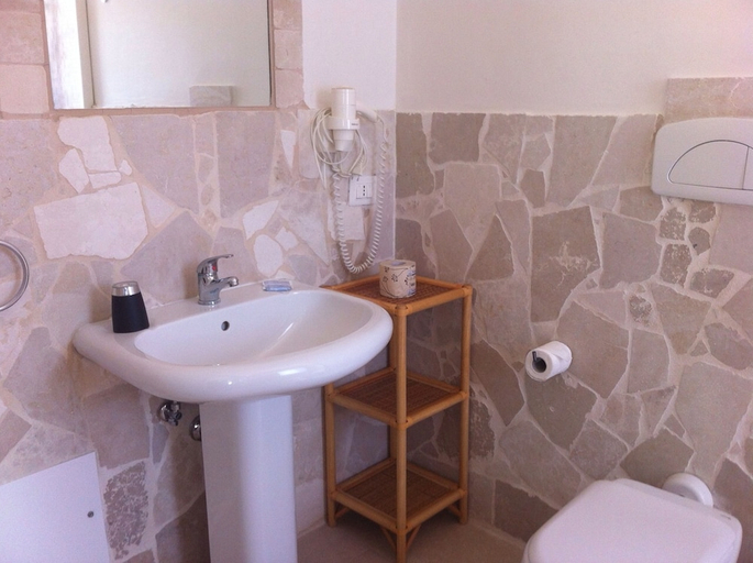 Bathroom 5, Agriturismo I Pozzetti, Brindisi