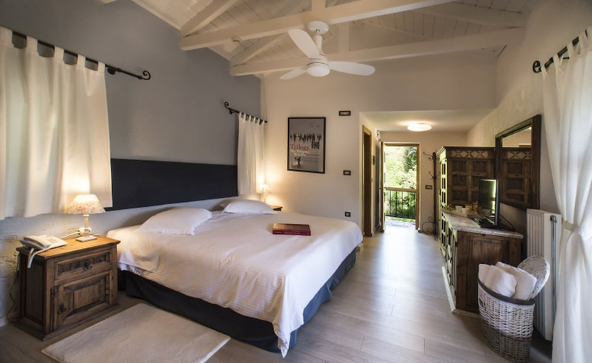 Bedroom 4, Abeliona Retreat, Peloponnese