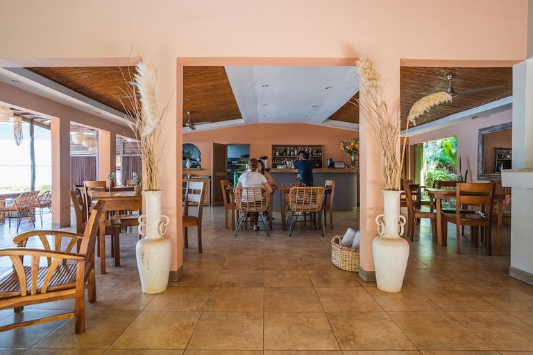 Food & Drinks 4, Hotel Arco Iris, Santa Cruz