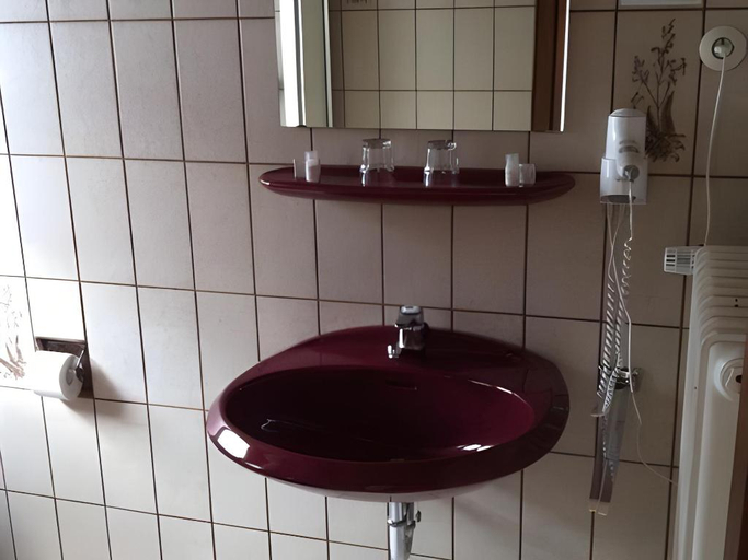 Bathroom, Ratskeller, Hochsauerlandkreis