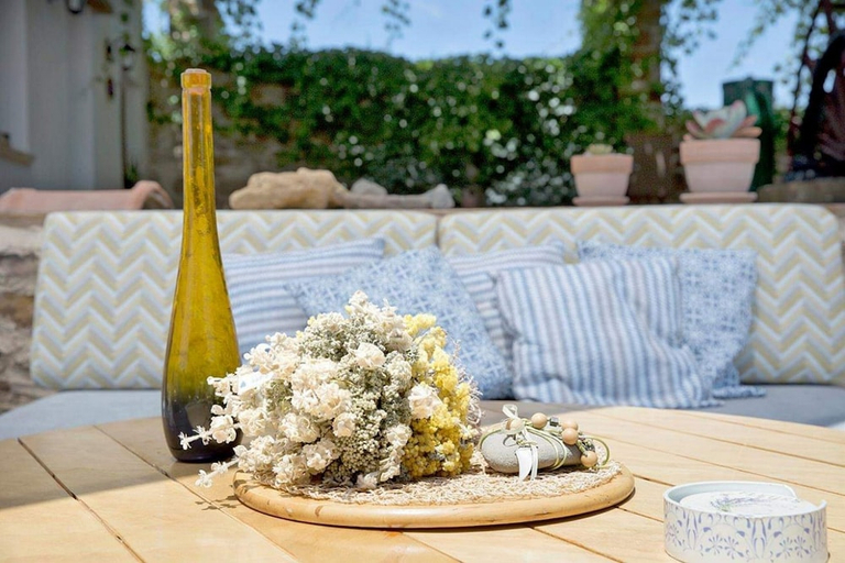 Food & Drinks 5, Voulamandis House, North Aegean