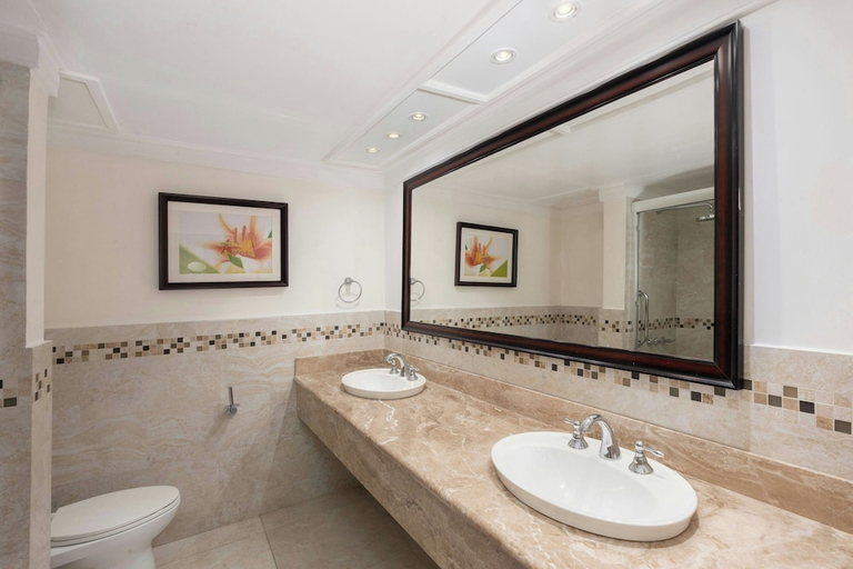 Bathroom 5, Tamarind by Elegant Hotels