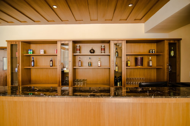 Food & Drinks 4, Gakyil, Chang