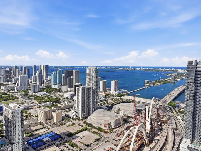 Aerial view 5, E11EVEN Presidential Penthouses, Miami-Dade