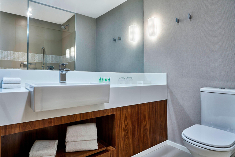 Bathroom 4, Courtyard By Marriott Rio de Janeiro Barra Da Tijuca, Rio de Janeiro