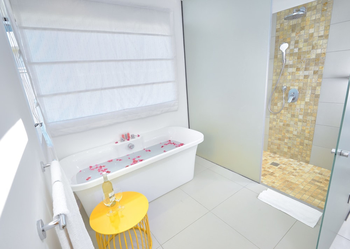 Bathroom 4, Corail Bleu Private Pool & Garden Villas with LOV