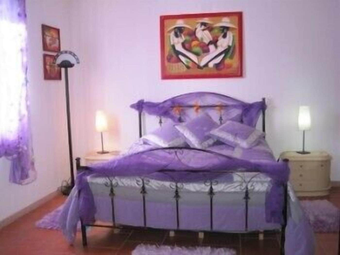 Bedroom 4, L'Isola Felice, Bari
