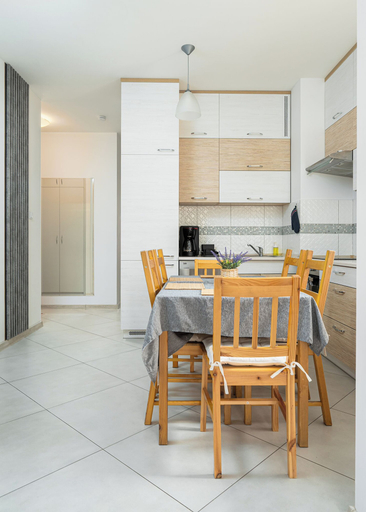 In-room dining, RentPlanet - Apartament Jana Kazimierza, Warsaw