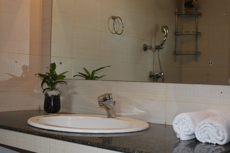 Bathroom 4, Natures Bliss Garden Stay, Ja-Ela