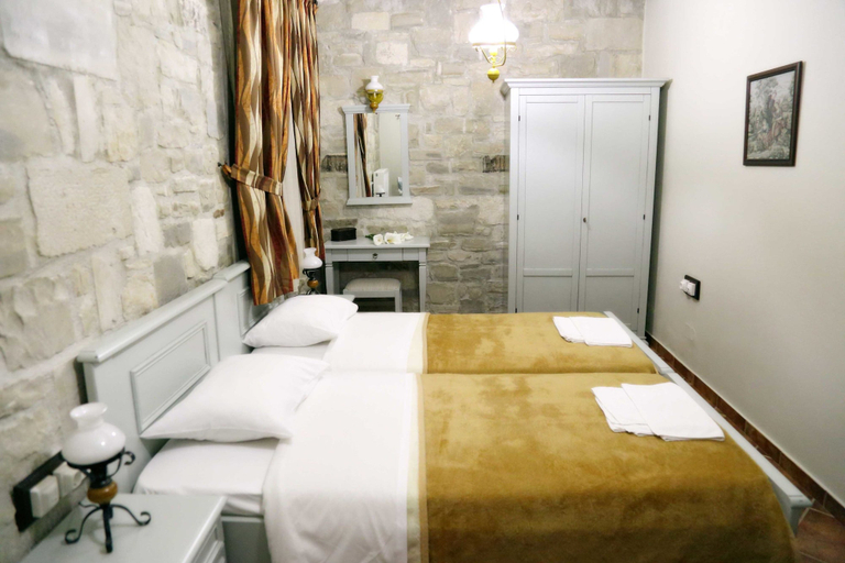 Bedroom 3, Asion Lithos, Crete