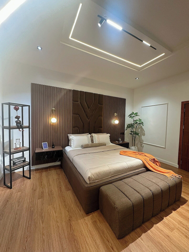 Room 3, Clover Apartment and Suites, AbujaMun