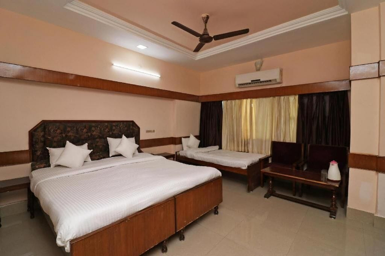 Room 3, hotel natraj, Bilaspur