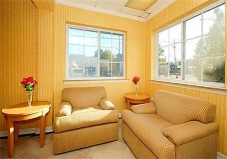 Bedroom 3, Super 8 by Wyndham Monticello NY, Sullivan