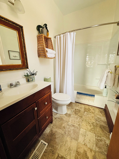 Bathroom, Vilayala Retreat, Prescott and Russell