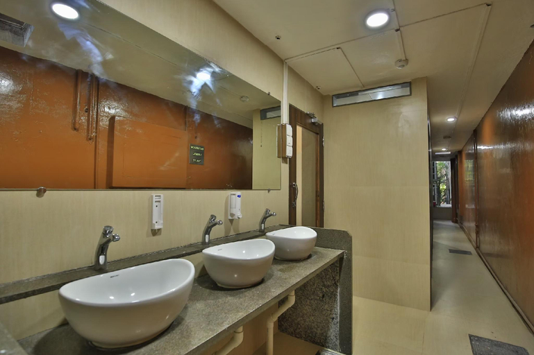 Bathroom, Suvidha Ghar Dormitory, Surat