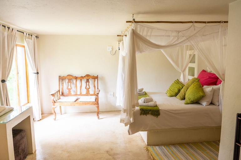 Bedroom 2, Bushriver Lodge, Mopani
