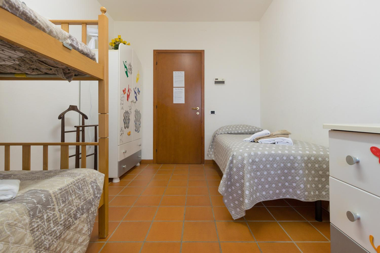 Bedroom 3, Tenuta Vallegaia, Livorno