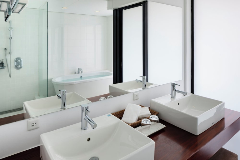 Bathroom 3, Hotel Allamanda Kohamajima, Taketomi