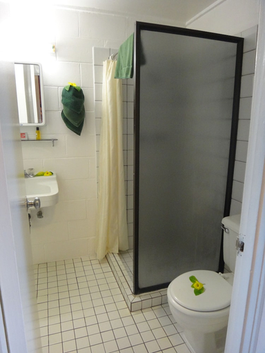 Bathroom 4, Insel Fehmarn Hotel, Vaimauga West