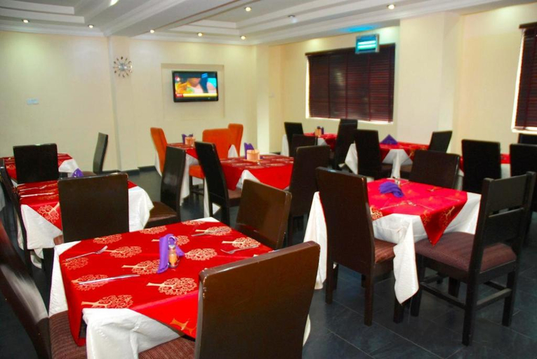 Food & Drinks, KNIGHTSBRIDGE HOTEL, Kosofe
