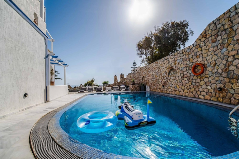 Sport & Beauty 5, Emmanuela Studios, South Aegean