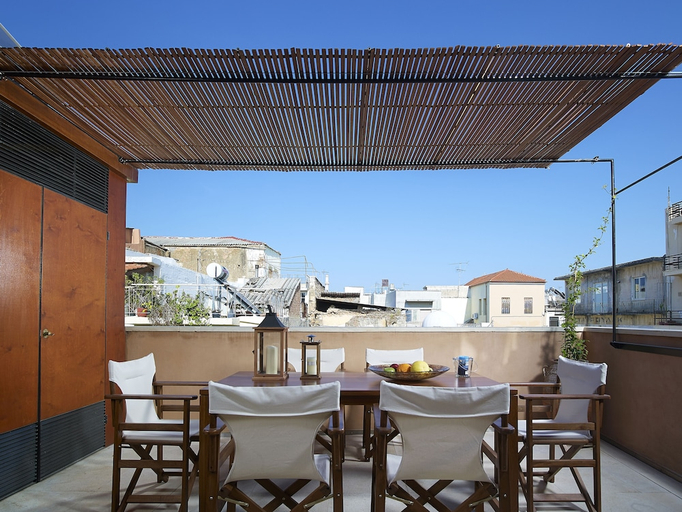 Food & Drinks, Dorotheou House, Crete