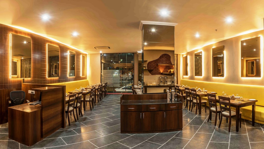 Food & Drinks, Mango Hotels Prangan, Bhubaneshwar, Khordha