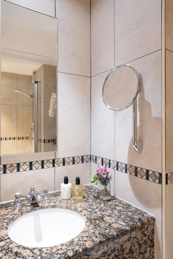Bathroom 4, Norton House Hotel & Spa, Edinburgh, Edinburgh