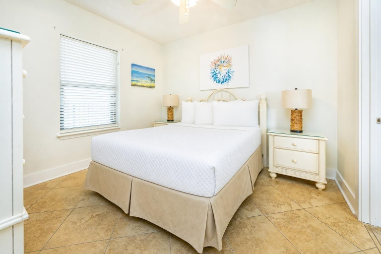 Bedroom 2, Phoenix X 603, Escambia