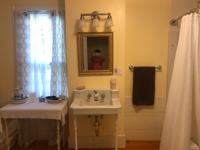 Bathroom 3, Stephen Clay Homestead Bed and Breakfast, Rockingham