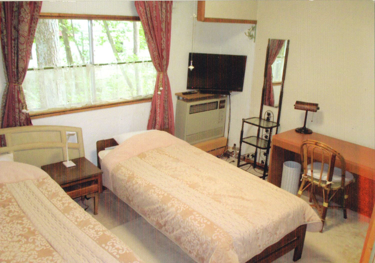 Bedroom 2, Pension Hakuba ‘70, Hakuba