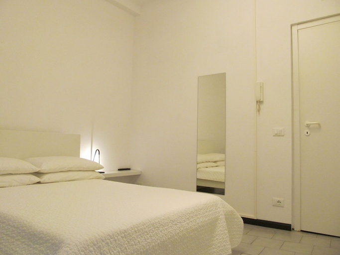 Bedroom 4, Affittacamere Old Town, Genova