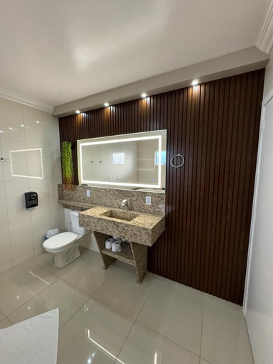 Bathroom, Hotel Joacaba, Joaçaba