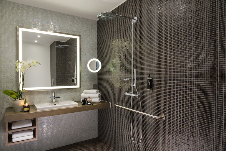 Bathroom 4, Resort Barrière Ribeauvillé, Haut-Rhin