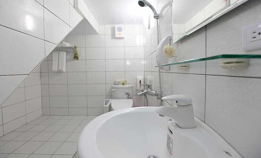 Bathroom 4, Heyi Homestay, Taitung