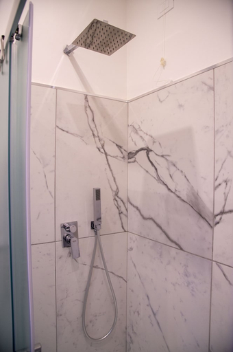Bathroom 3, AD Suites Tritone, Rome