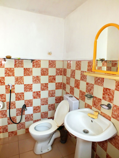 Bathroom 5, River Side Villa, Galle Four Gravets
